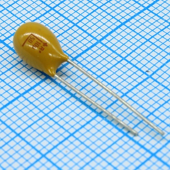 TAP106K050SCS - Конденсатор танталовый твердый 10мкФ 50В ±10% (8х11.5мм) радиальный 2.5мм 1.6Ом 125°C россыпь