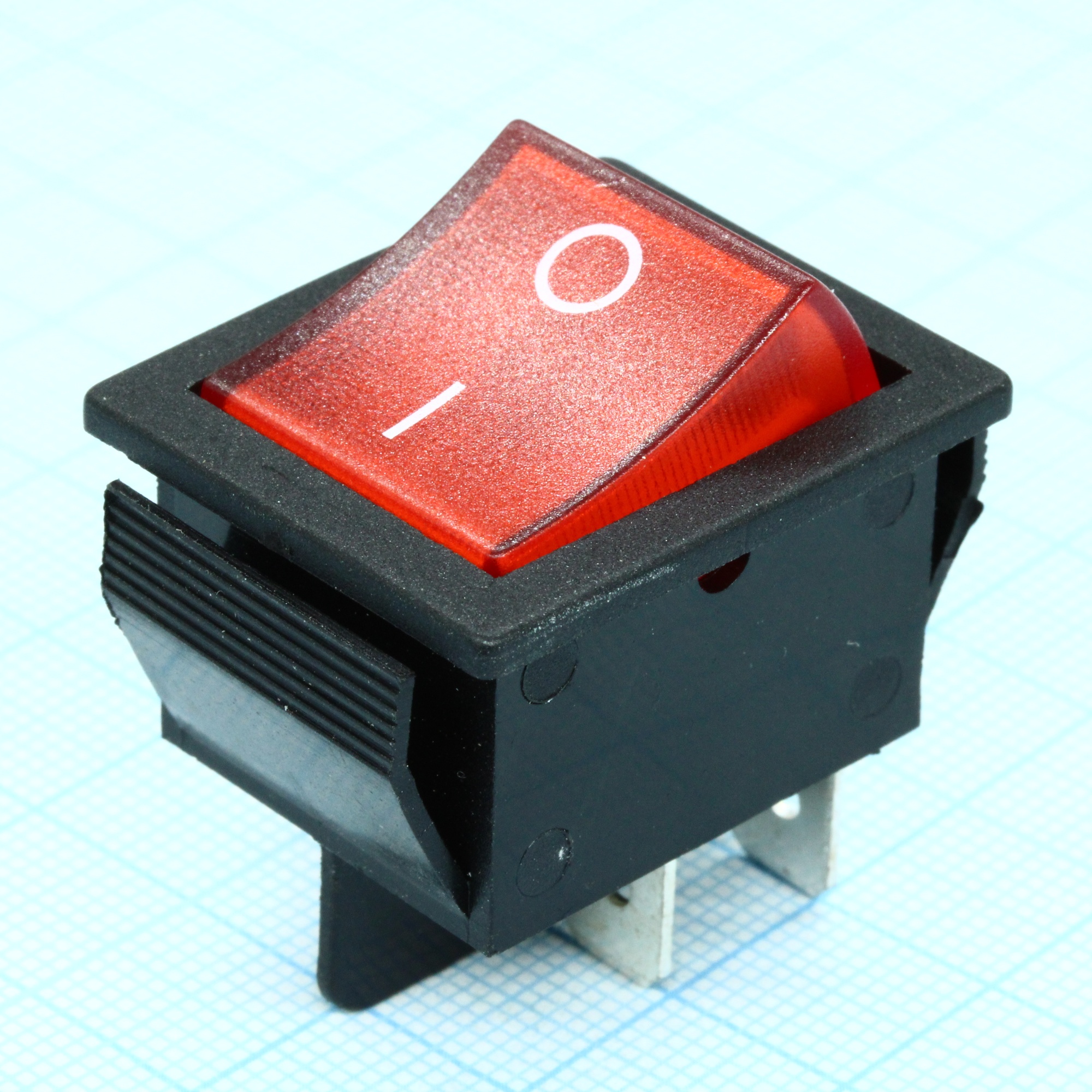 IRS-201-1C3-R/B - Переключатель с подсветкой ON-OFF (15A 250В) две группы на замыкание