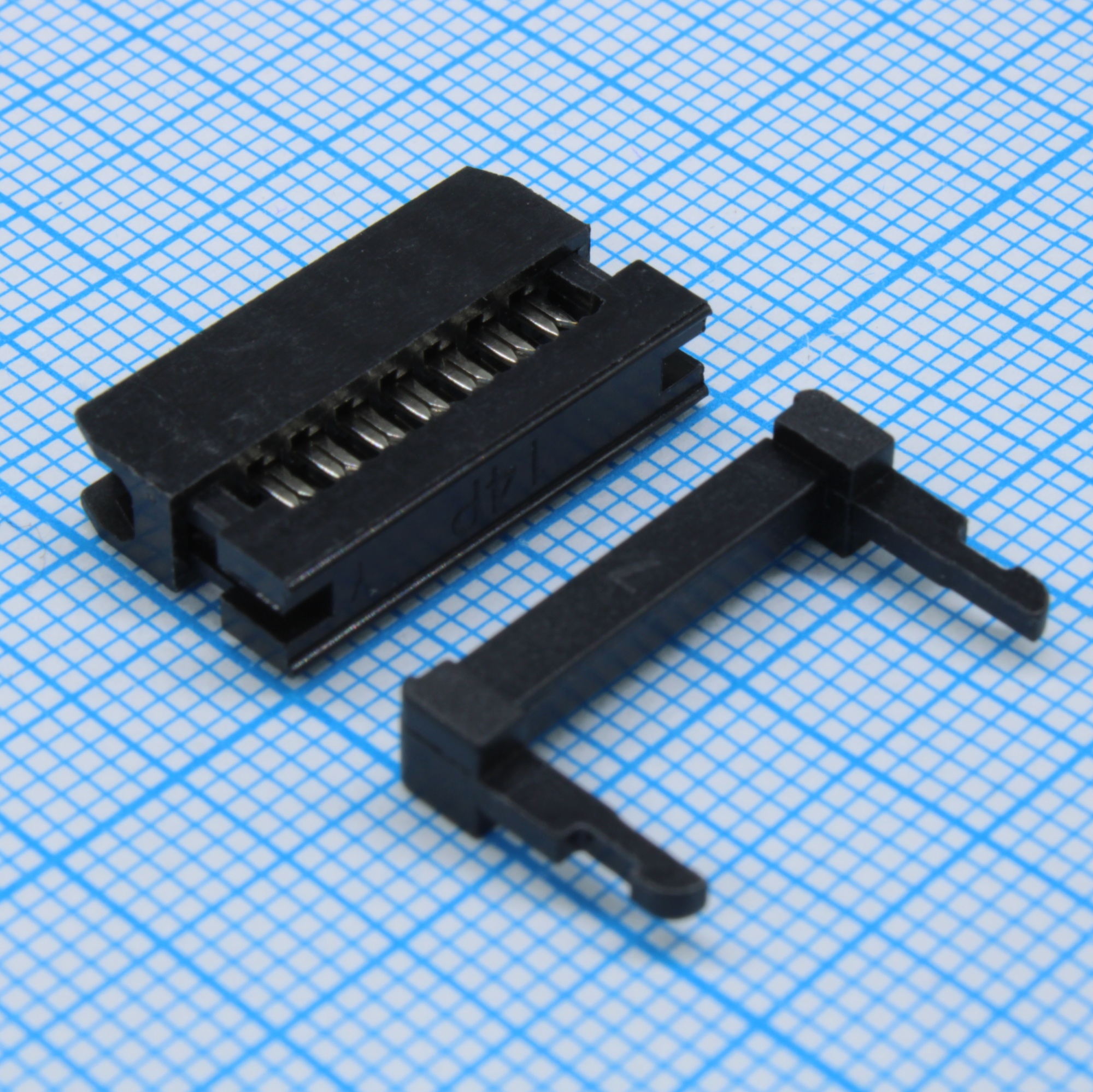 L-KLS1-204B-14-B - Розетка на плату IDC 2х7 контактов шаг 2.54мм на шлейф