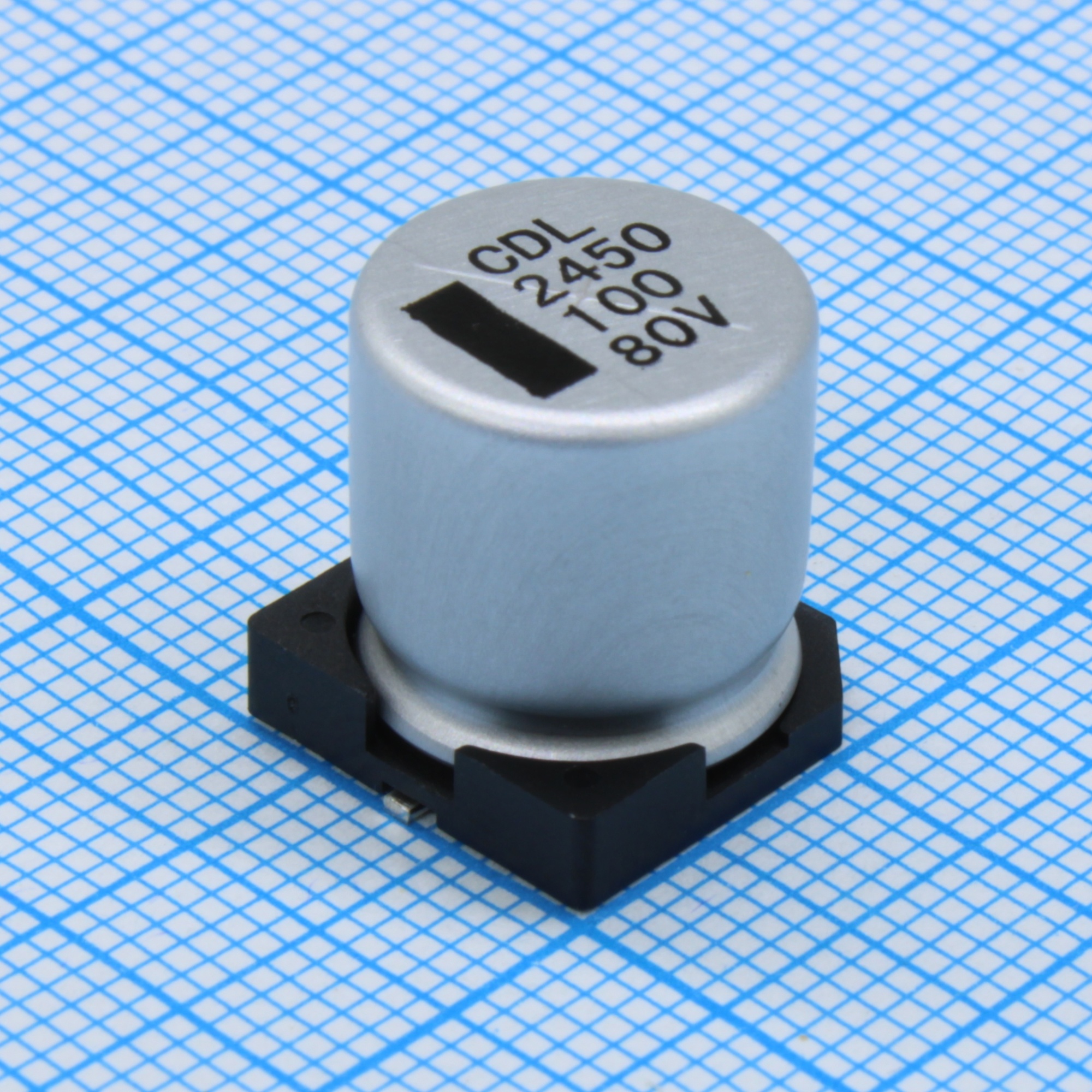 CDL080M101XDBPKKKV00R - Конденсатор алюминиевый электролитический 100мкФ 80В ±20% (12.5 X 13.5мм) для поверхностного монтажа 0.32Ом 500мА 5000час 105°С лента на катушке