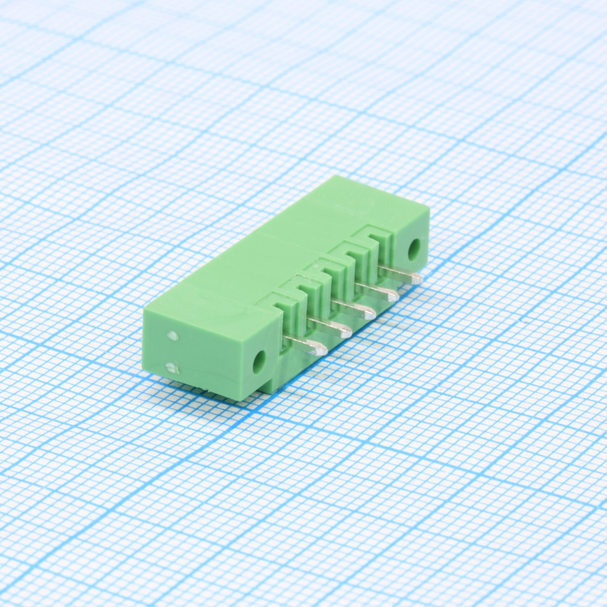 15EDGVM-3.5-05P-14-00A(H) - Разъемный клеммный блок на плату, 5 контактов. Серия 15EDGVM-3.5