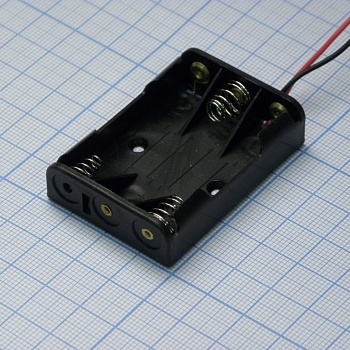 ZH303 - держатель батарей (3*ААА) с пров