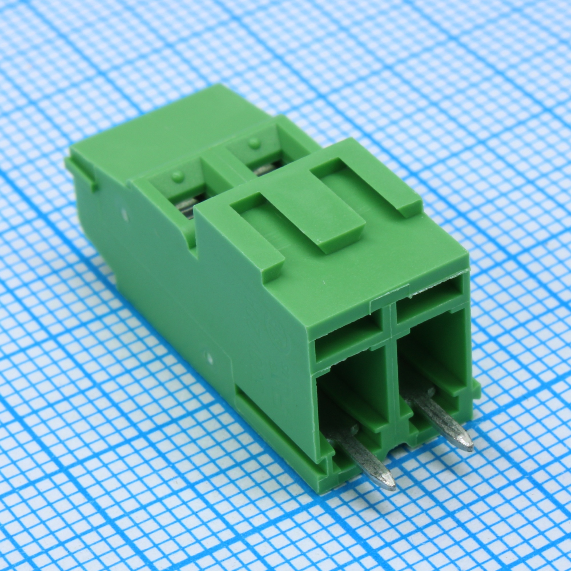 EEK508V-02P - Колодка клеммная 2 контакта шаг 5.08мм провод 2.50мм.кв. 300В 20A