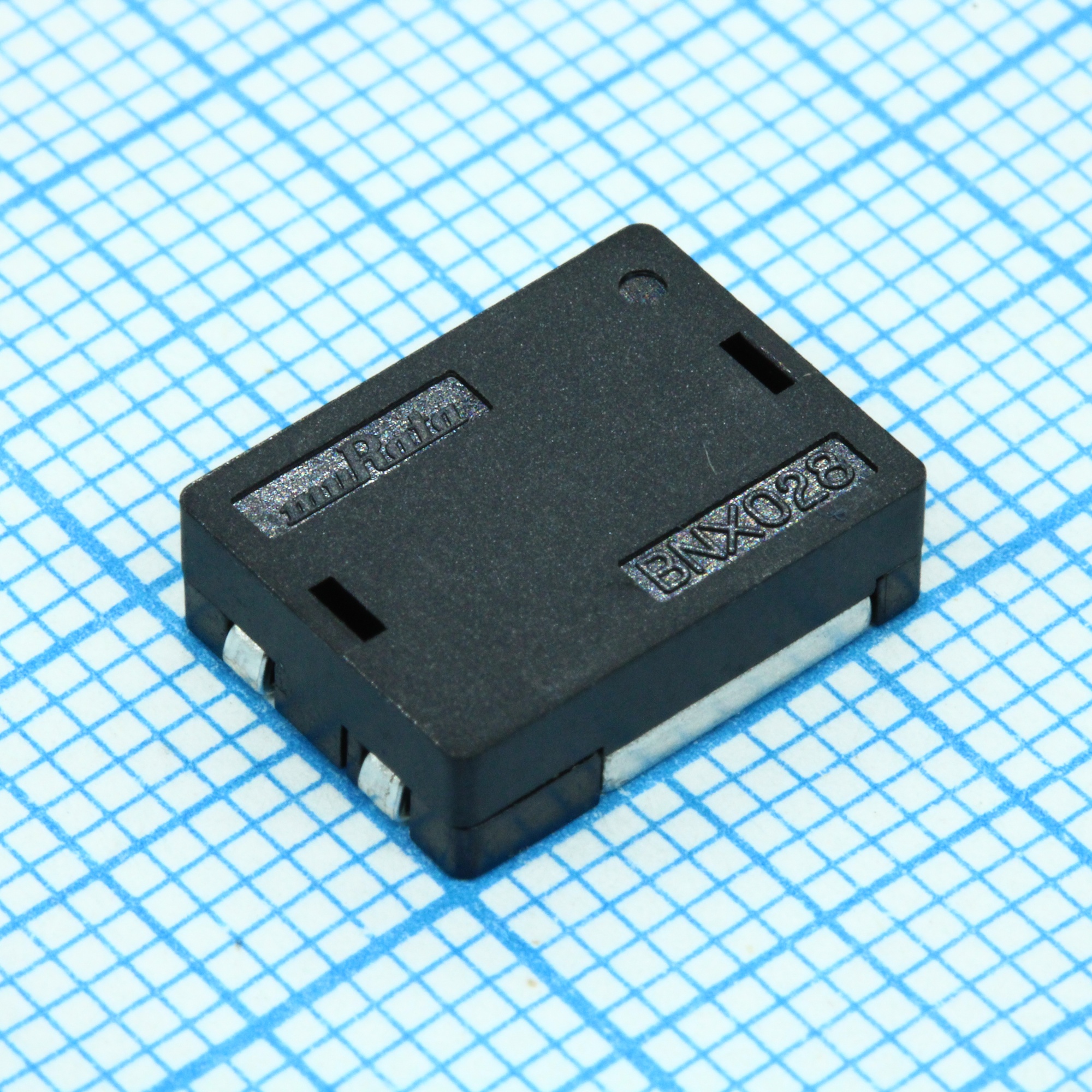 BNX028-01L - EMI Filter Circuits 16V 15A 12.1x9.1mm 30KHz-1GHz:35dB min