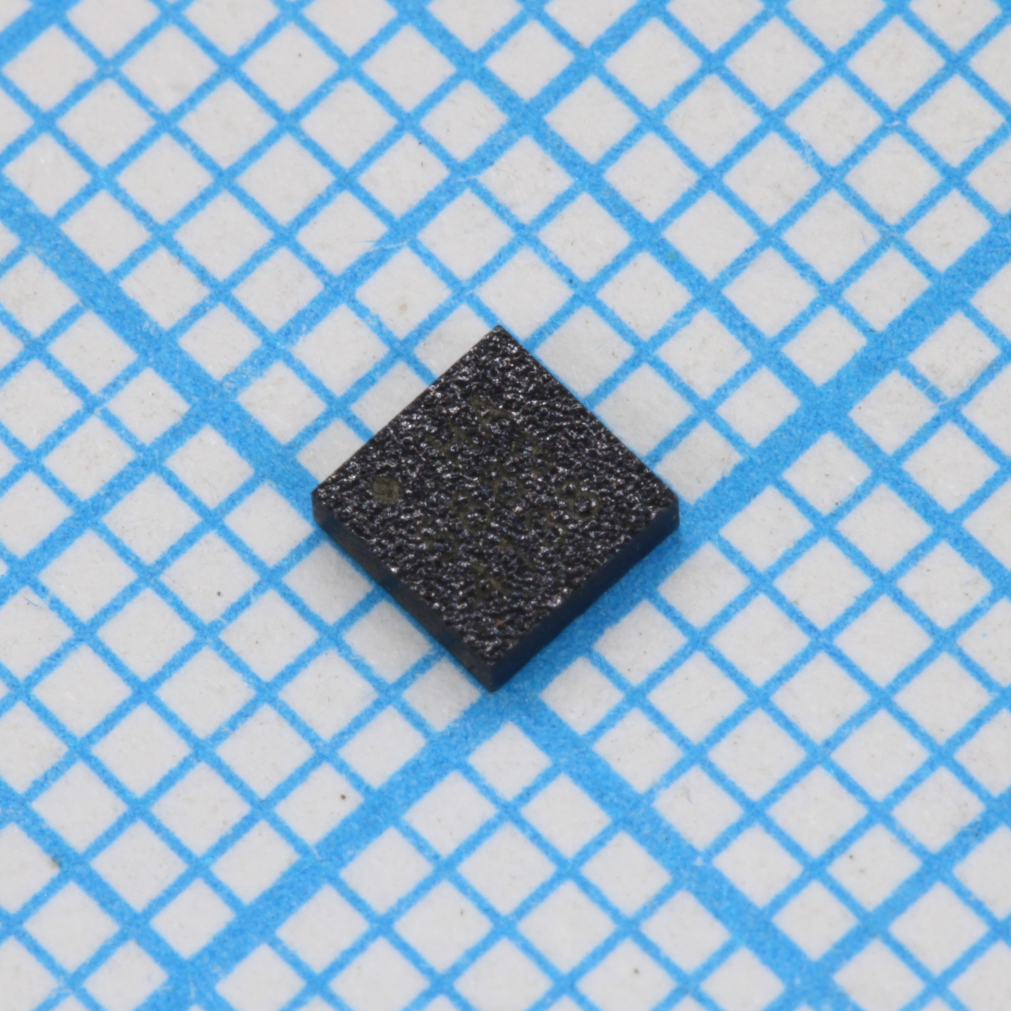 QMC5883L-TR - Датчик магнитного поля трехкоординатный ±8 Гаусс питание 2.16...3.6 В