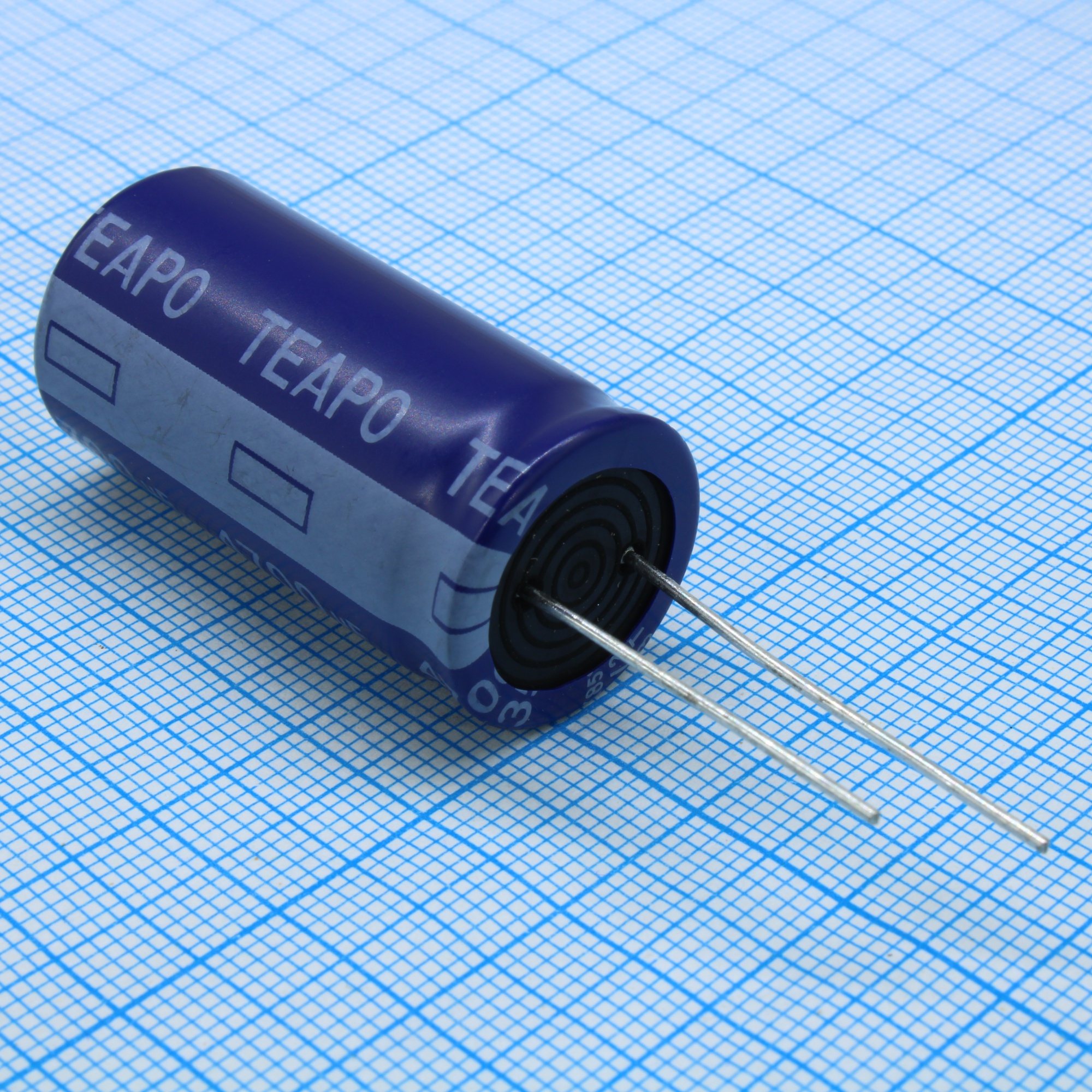 KSK478M035S1A1N36K - Конденсатор алюминиевый электролитический 4700мкФ 35В ±20% (18х36мм) радиальный 7.5мм 2960мА 2000часов 85°C россыпь