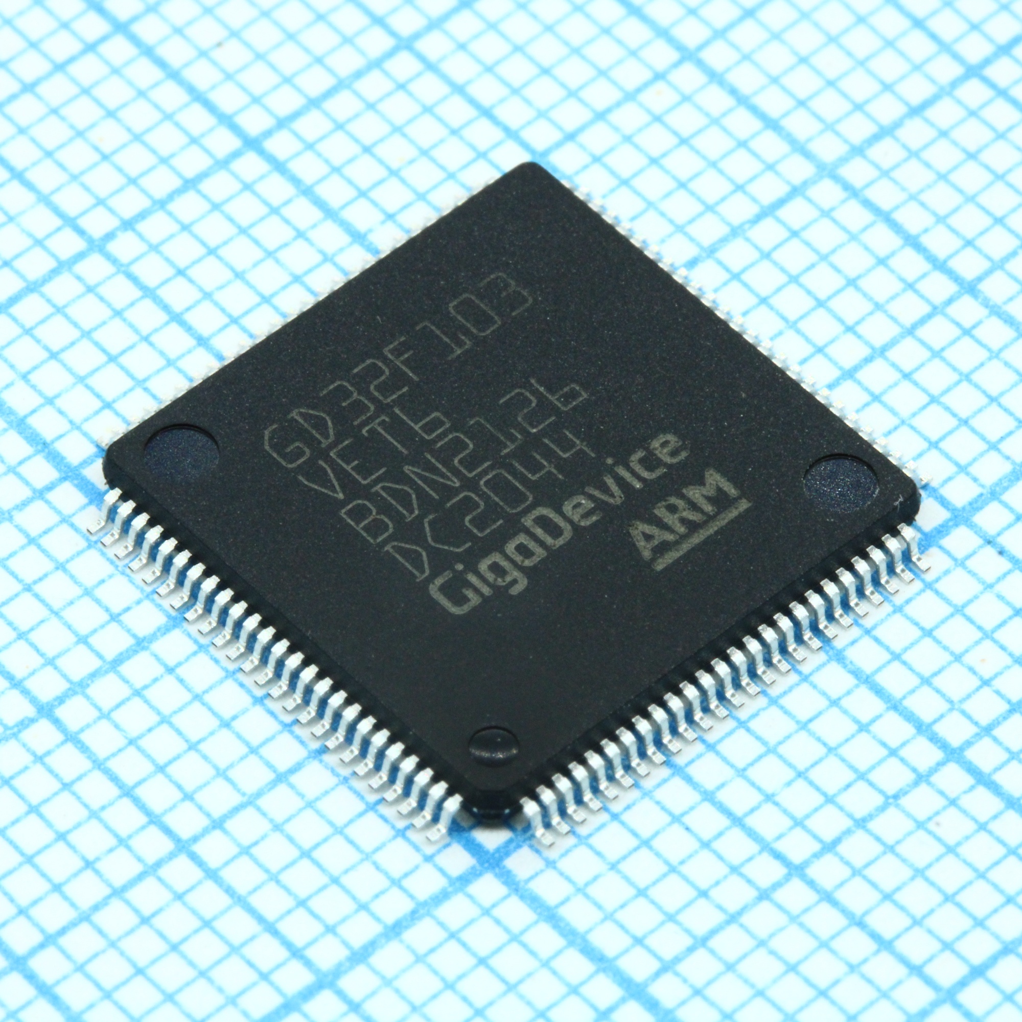 GD32F103VET6 - Микроконтроллер GD 32-бит ядро ARM Cortex M4 96кБ ОЗУ 3МБ Флэш-память 108МГц