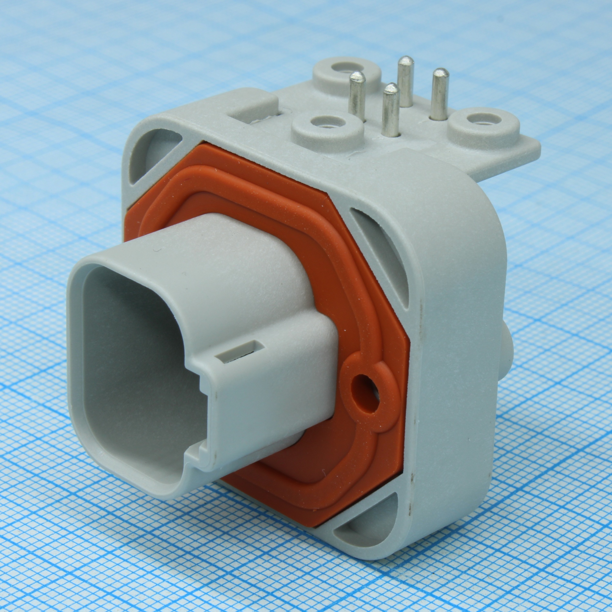 DT13-4P-001 - Разъем герметичный на плату с фиксацией на панель 4-х контактный угловой