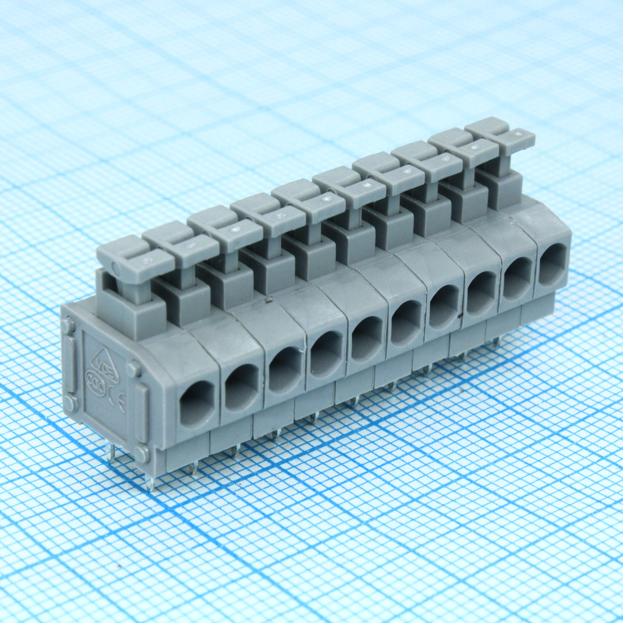DG235-3.96-10P-11-00A(H) - Нажимной безвинтовой клеммный блок 10 контактов. Зажим типа торцевой контакт. Серия DG235-3.96