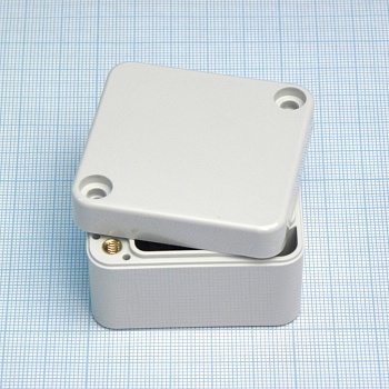 G250 - Герметичный корпус из поликарбоната, IP65, светло-серый