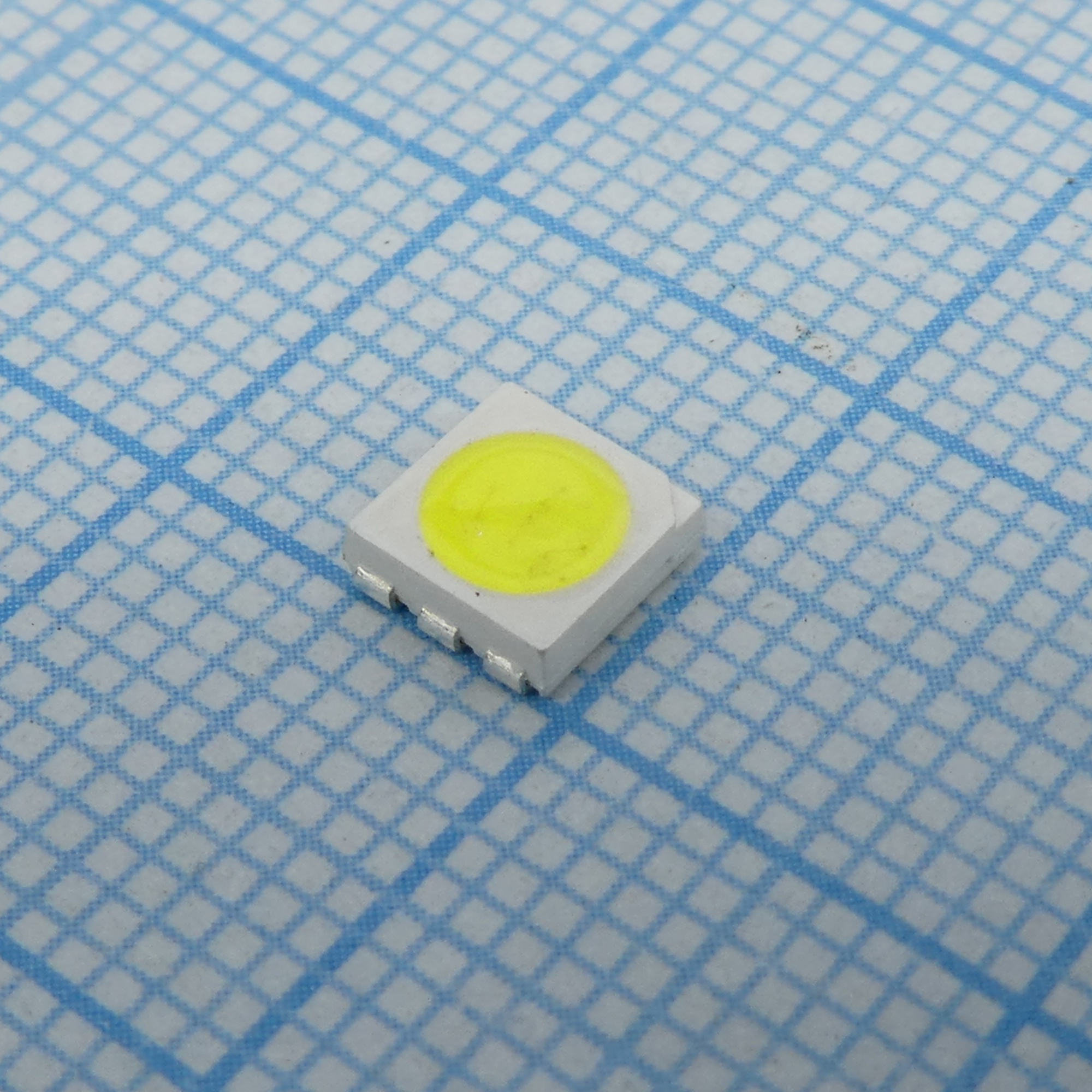 FYLS-5050UWC - Светодиод smd 5х5мм/белый/3000мкд/прозрачный/100°