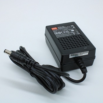 GSM36B15-P1J - AC-DC, 36Вт, сетевой адаптер, выход 15В/2.4А, вход 80...264В AC, 47...63 Гц, 113...370B DC,  изоляция 4000B AC, 79x54x33мм, -25...+60C медицинского применения (2xMOPP)