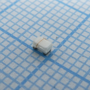 B82498F3279K - Проволочная чип индуктивность 0805 2.7nH ±10% 1000mA 0.03 Ohm