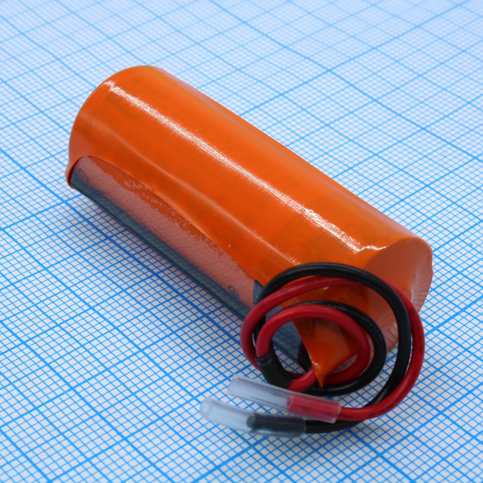 ER18505M-LD - Li, SOCl2 батарея типоразмера A, 3.6В, 3.5Ач, провод -55...85 °C