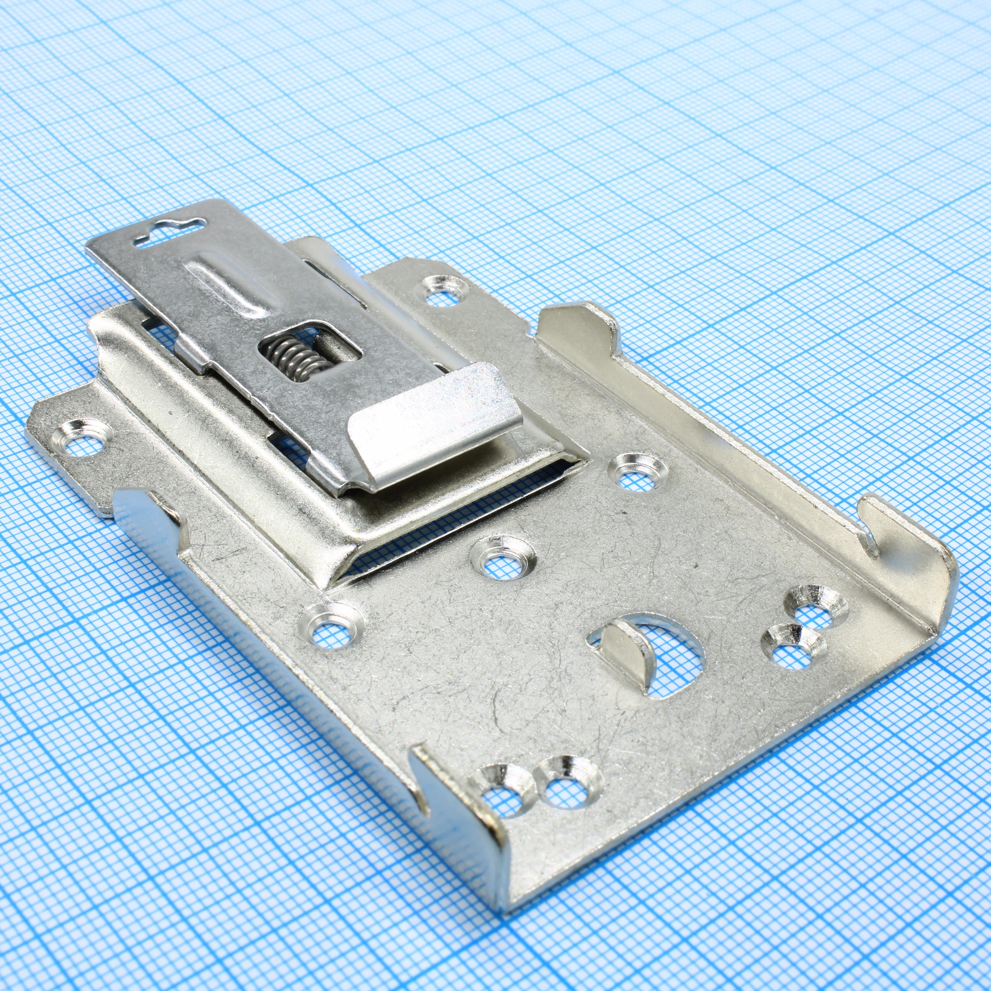DRP-14A - Кронштейн для крепления на DIN-рейку