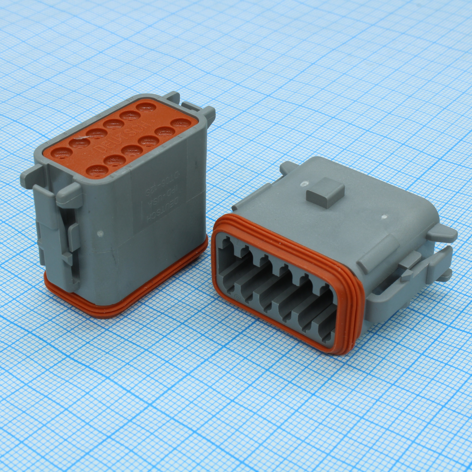DT06-12SA-P012 - Корпус разъема 12 контактов монтаж на кабель автомобильного применения