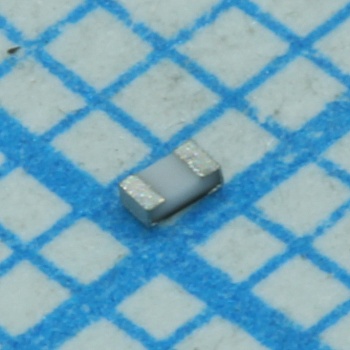 RI0402L1331FT - Толстопленочный ЧИП-резистор 0402 1.33кОм ±1%