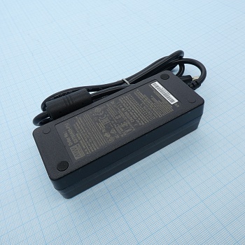 GST60A05-P1J - AC-DC, 30Вт, вход 90...264B AC, 47...63 Гц, 127...370B DC, выход 5B/6A, изоляция 3000В AC, 125x50x31.5мм, -30...+70°С, сетевой разъём IEC320-C14, выходной разъем 11, диам. 5.5х2.1мм