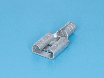 TA-2F - Клемма ножевая 6,3мм, гнездо на провод 1,5-2,5мм, кратно 100шт.