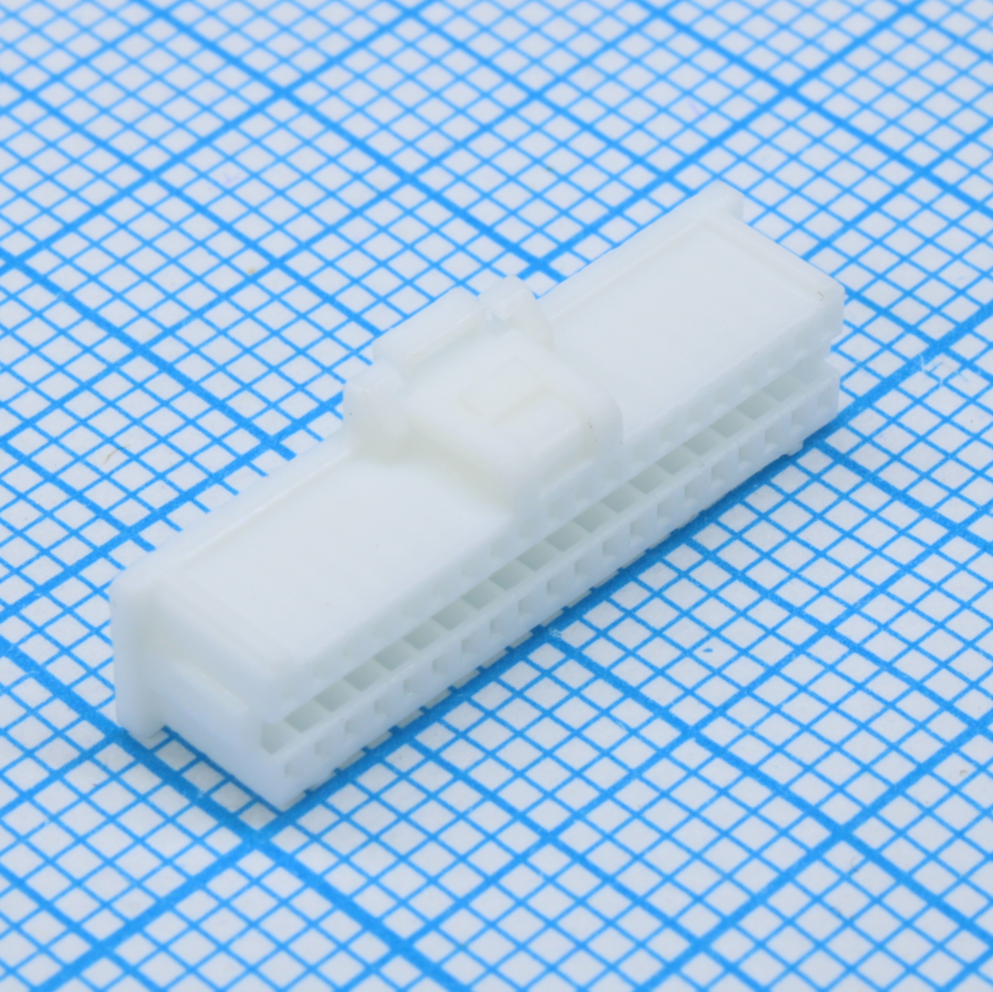 L-KLS1-XF13-1.00-40-H - Корпус разъема двухрядный (розетка) на кабель