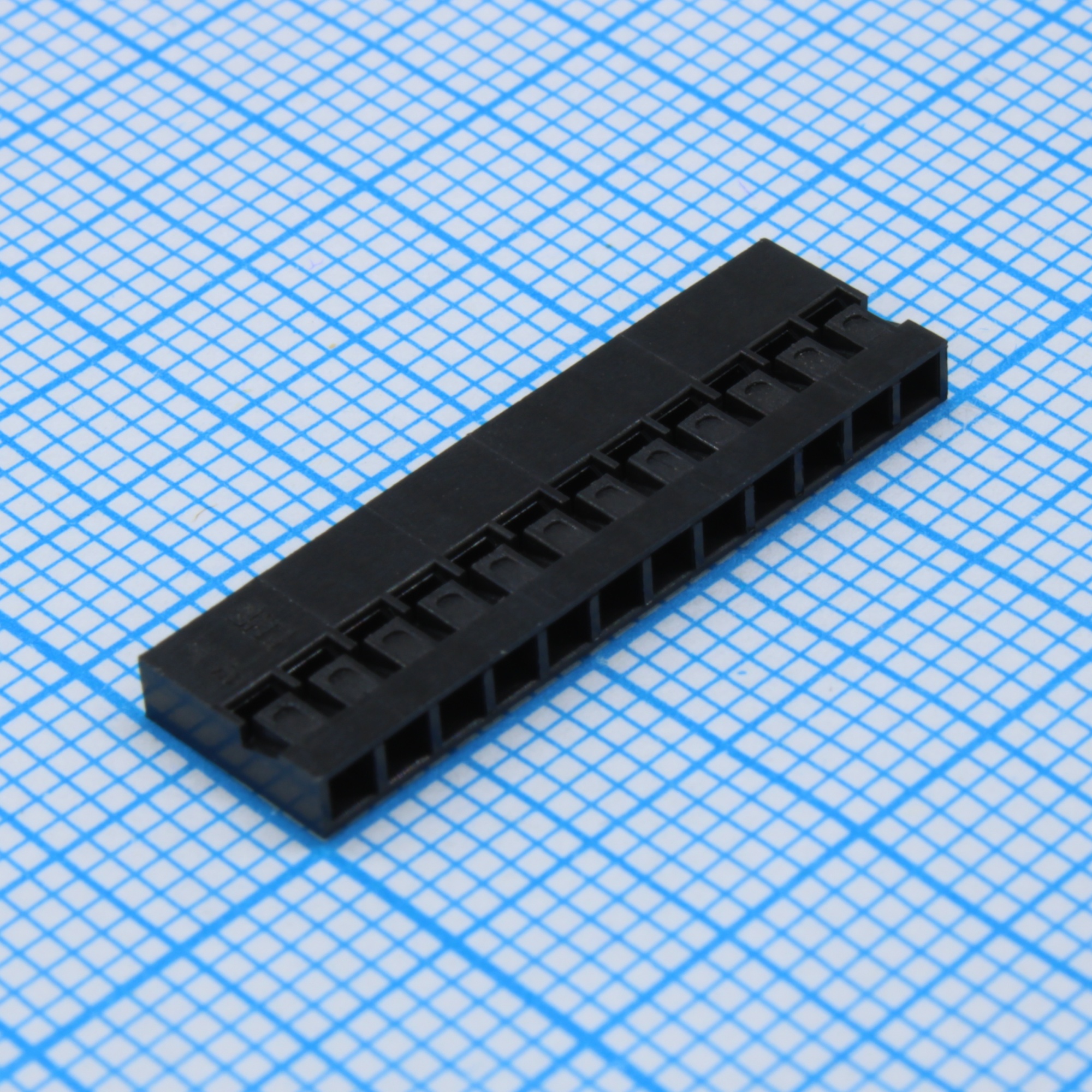 DS1071-01-1X12FCB - Корпус разъема розетка на кабель 1x12 контактов, шаг 2.54мм
