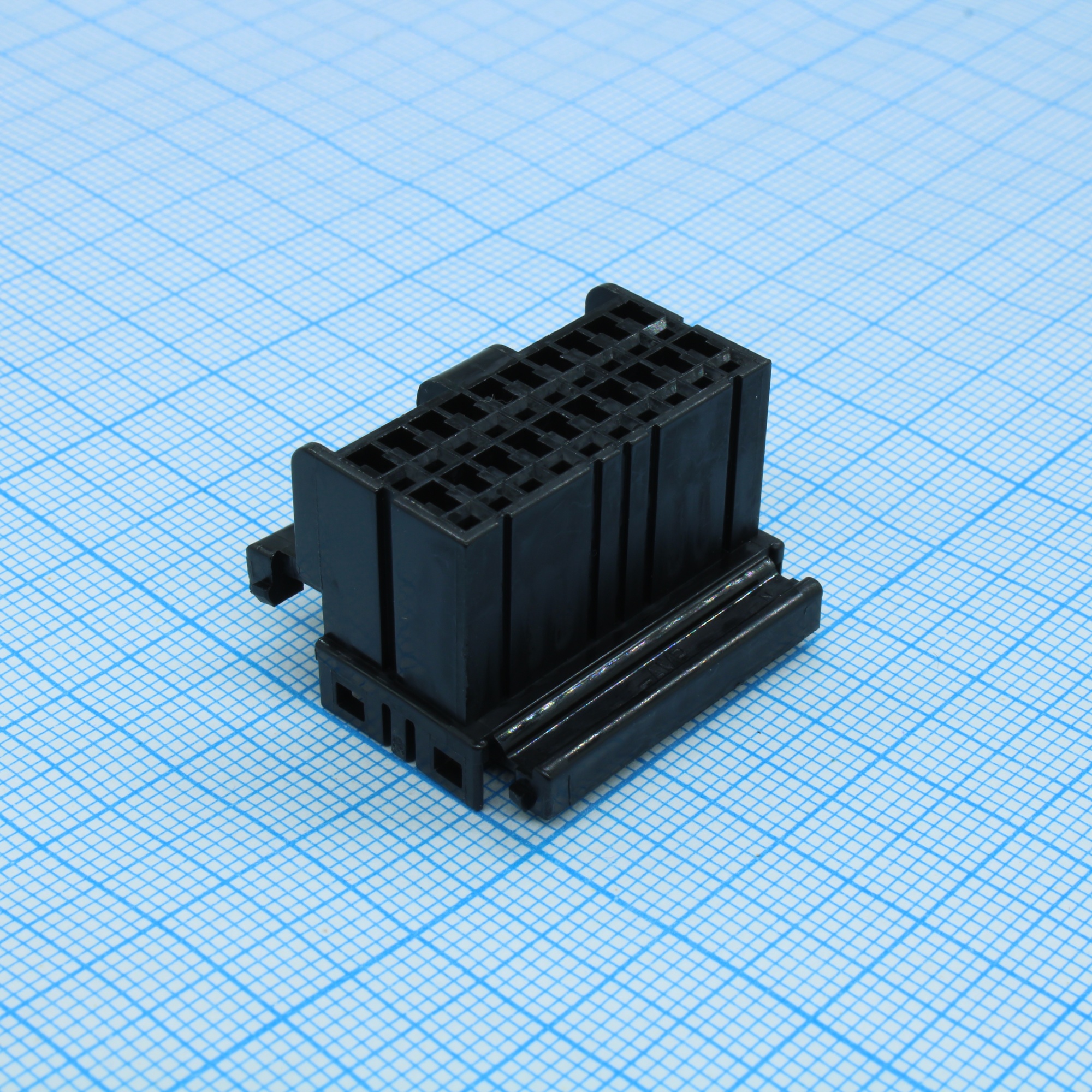 174047-2 - Корпус разъема PL 20 контактов шаг 2.5мм черный монтаж на кабель автомобильного применения пакет