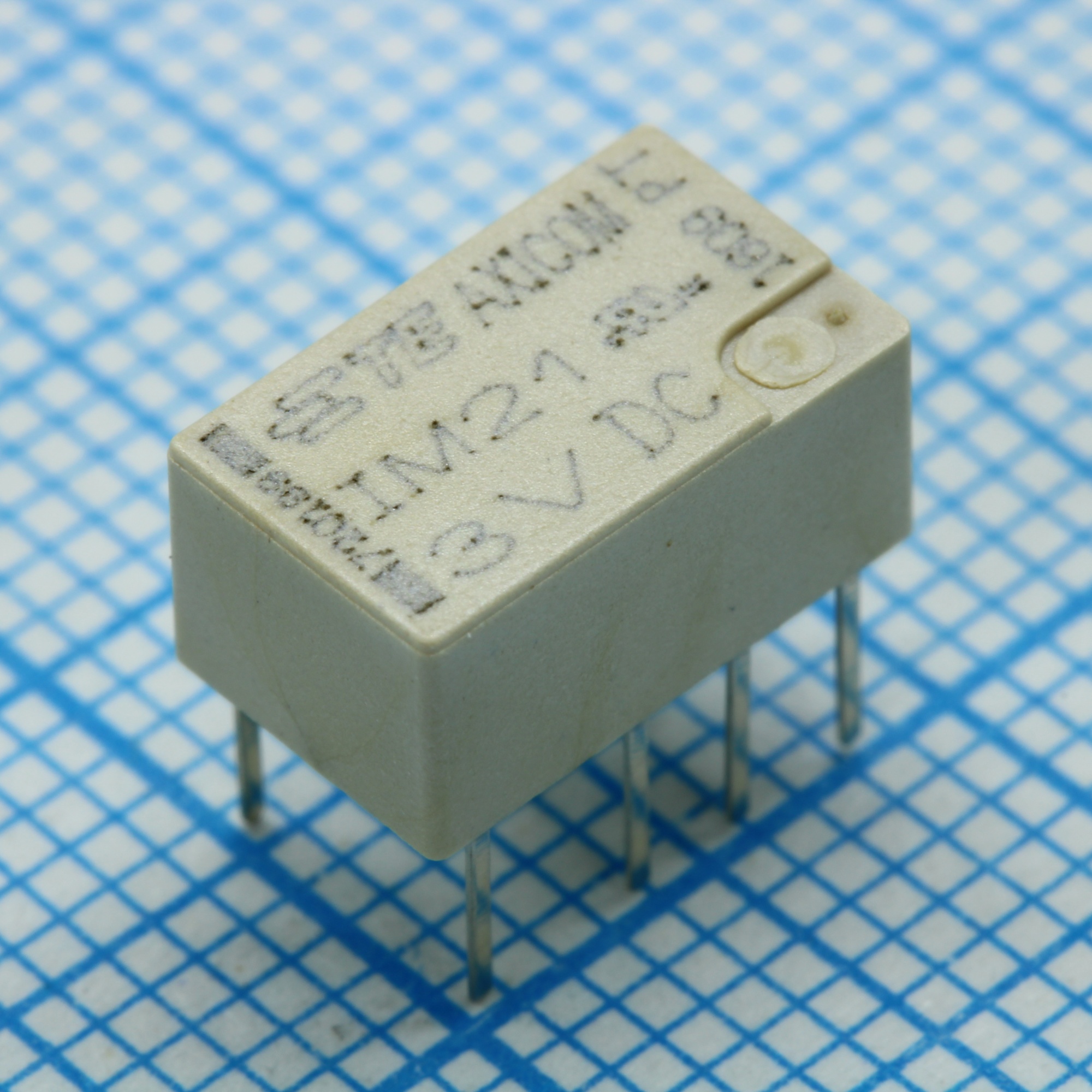 1-1462039-5 - Реле сигнальное 2А две группы на переключение катушка 3В (10x6x5.65)мм медицинского применения монтаж в отверстие
