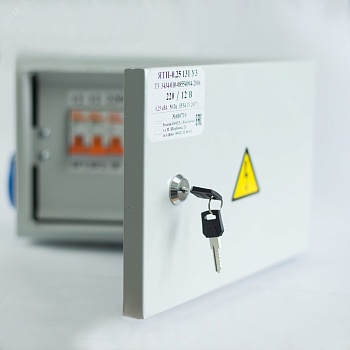 Ящик с понижающим трансформатором ЯТП 0.25 220/12В IP54 с тремя автоматами ОС0000016339