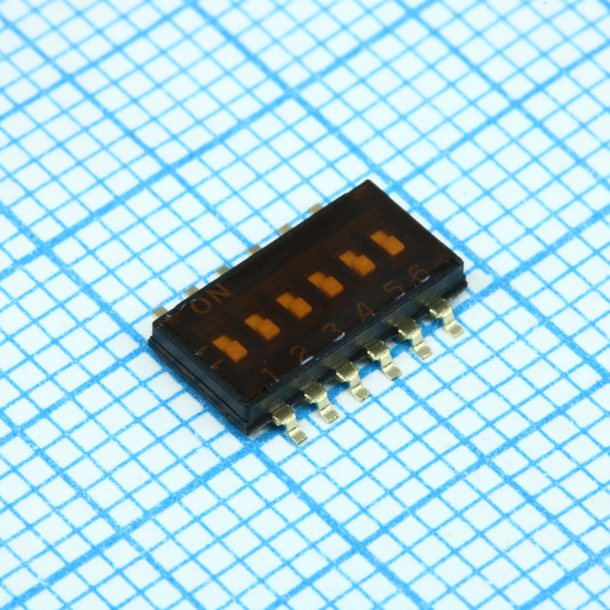 A6H6102 - Переключатель DIP 6 групп 24В 0,025А, 1.27мм для поверхностного монтажа