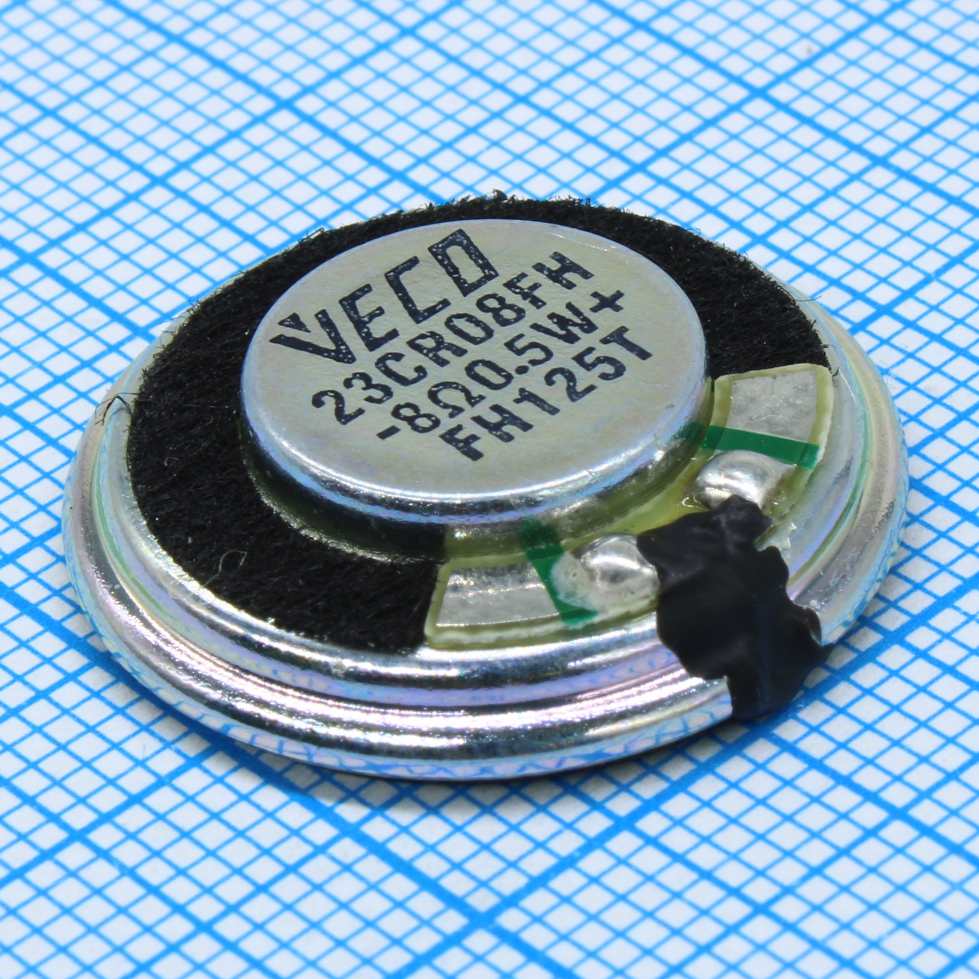 P23CR08FH-50ND - Капсюль динамический 8 Ом, 0,5Вт, 400-20000Гц, d=23мм