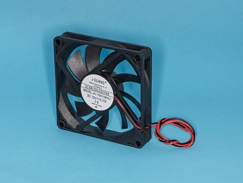 CF80-15 - Вентилятор 80х80х15, 12В, 0.17А,  подшипник скольжения, AV-F8015MS12