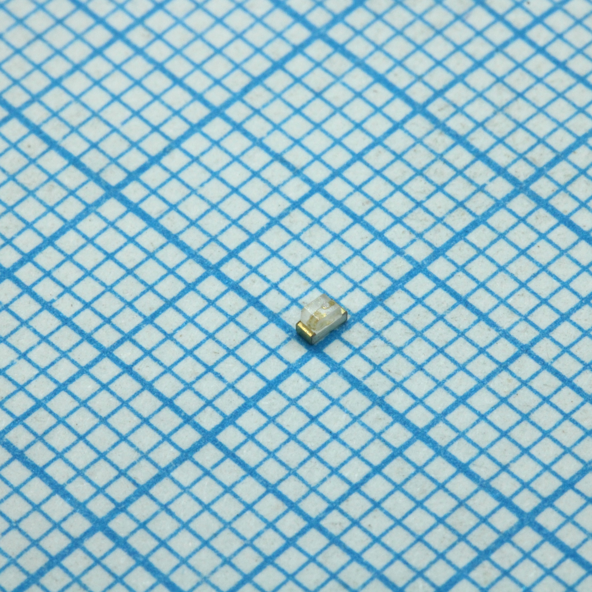 KP-1608QBC-G - Светодиод smd 1,6х0,8мм/синий/465нм/40-180мКд/прозрачный/120°