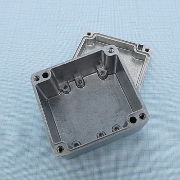 G110 - Герметичный алюминиевый корпус IP65, некрашеный