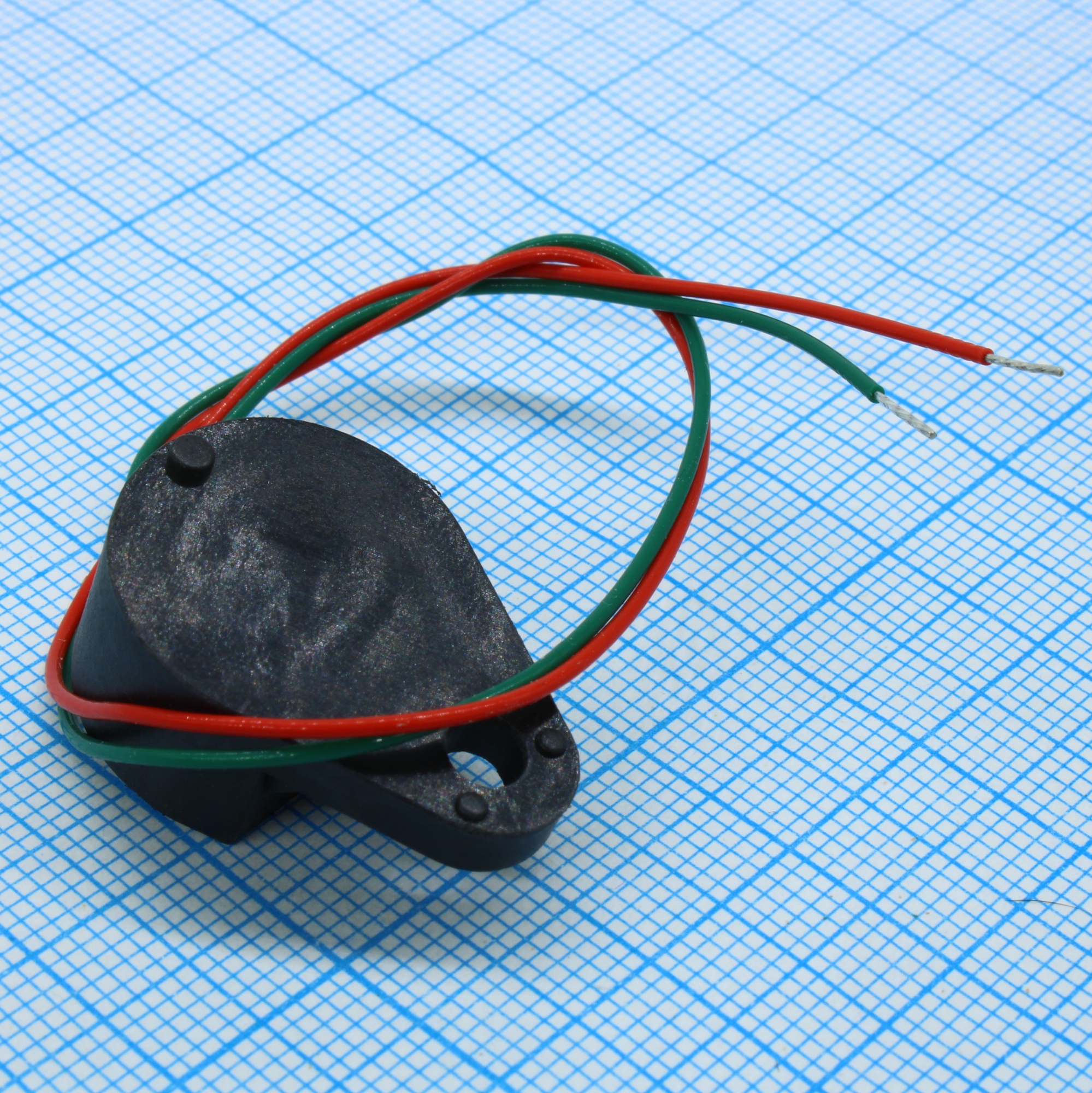 WG216 - Датчик магнитного поля с нулевым энергопотреблением (датчик Виганда) 5..76мТ 1250 Ом