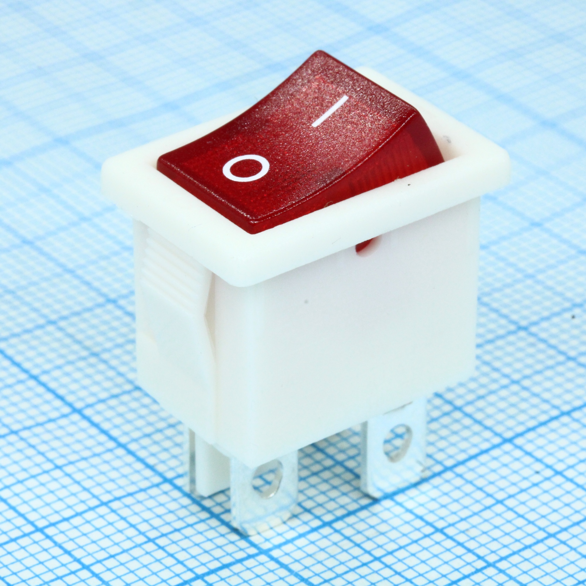 R19-20IWRBT2-G - Выключатель клавишный 6А 250В ON-OFF 4 Pin -белый- с красной подсветкой