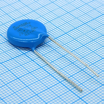 TSV14D621K - Варистор 385Vac/505Vdc, 4500A, 620V(1mA), прямые радиальные выводы, шаг 7.5мм, россыпь