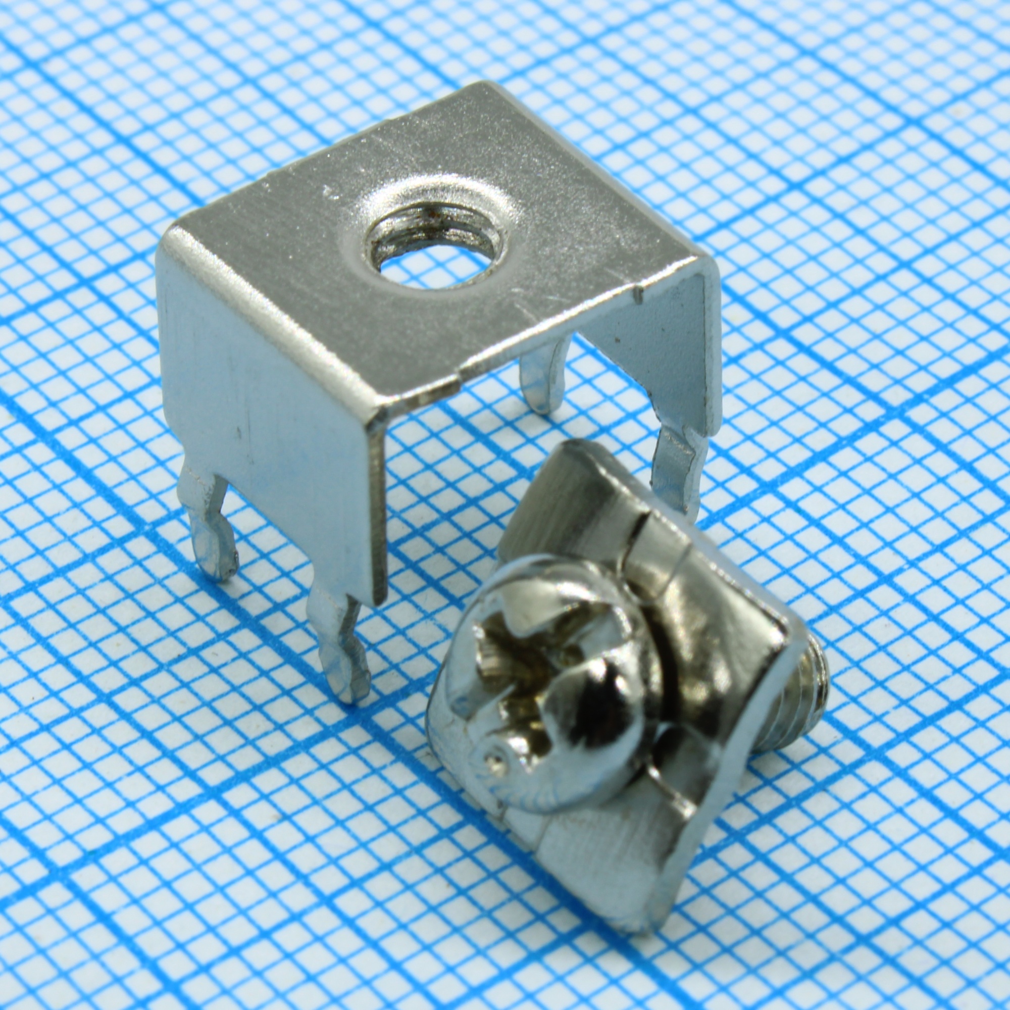 K13. КЛЕММА ВИНТОВАЯ  M4*9 - Клемма винтовая K13 M4x9