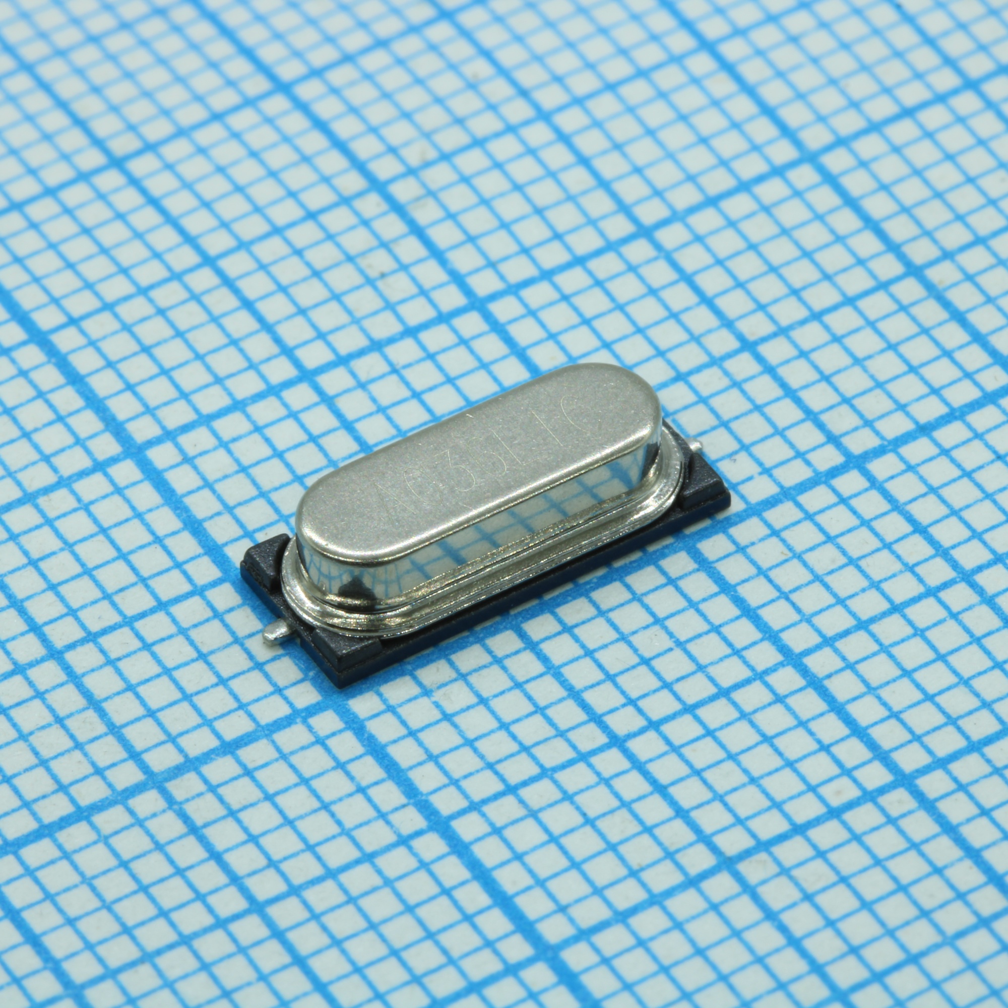 ABLS2-3.6864MHZ-D4Y-T - Резонатор кварцевый 3.6864 МГц ±30 ppm 18 пФ -40....+85 °С SMT