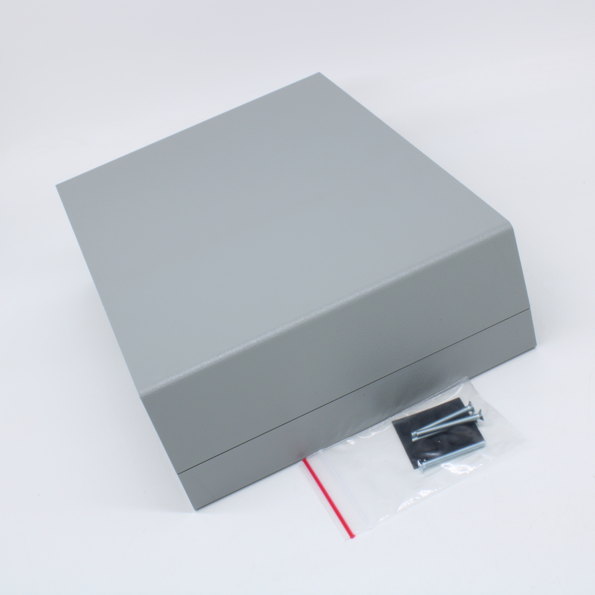 G721 - Ударопрочный пластиковый корпус из жаростойкого ABS пластика