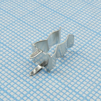 KLS5-266 - Клипса держателя предохранителя 5х20мм на плату