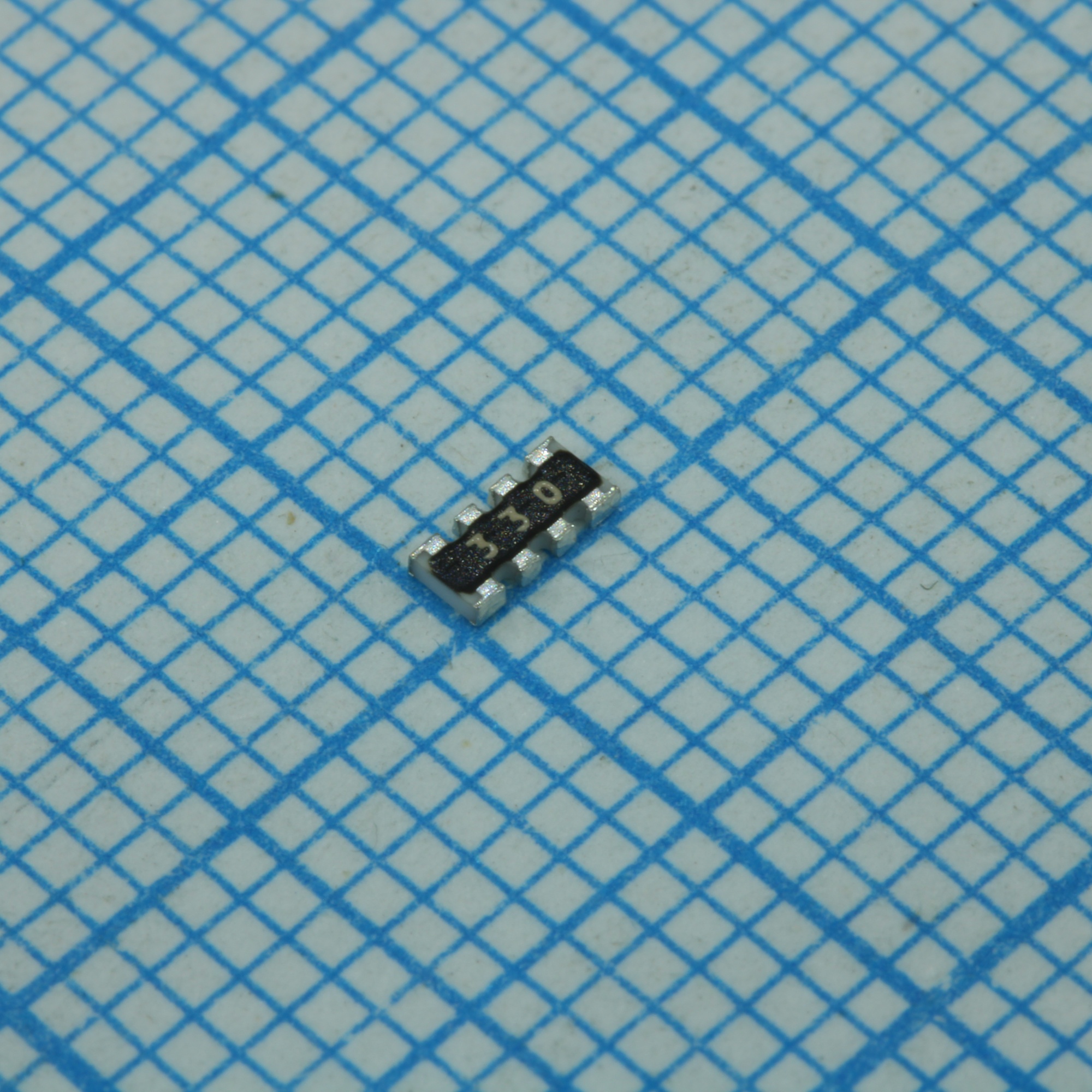 RA034A330JT - Резисторная сборка SMD 1206 4 резисторов по 33Ом