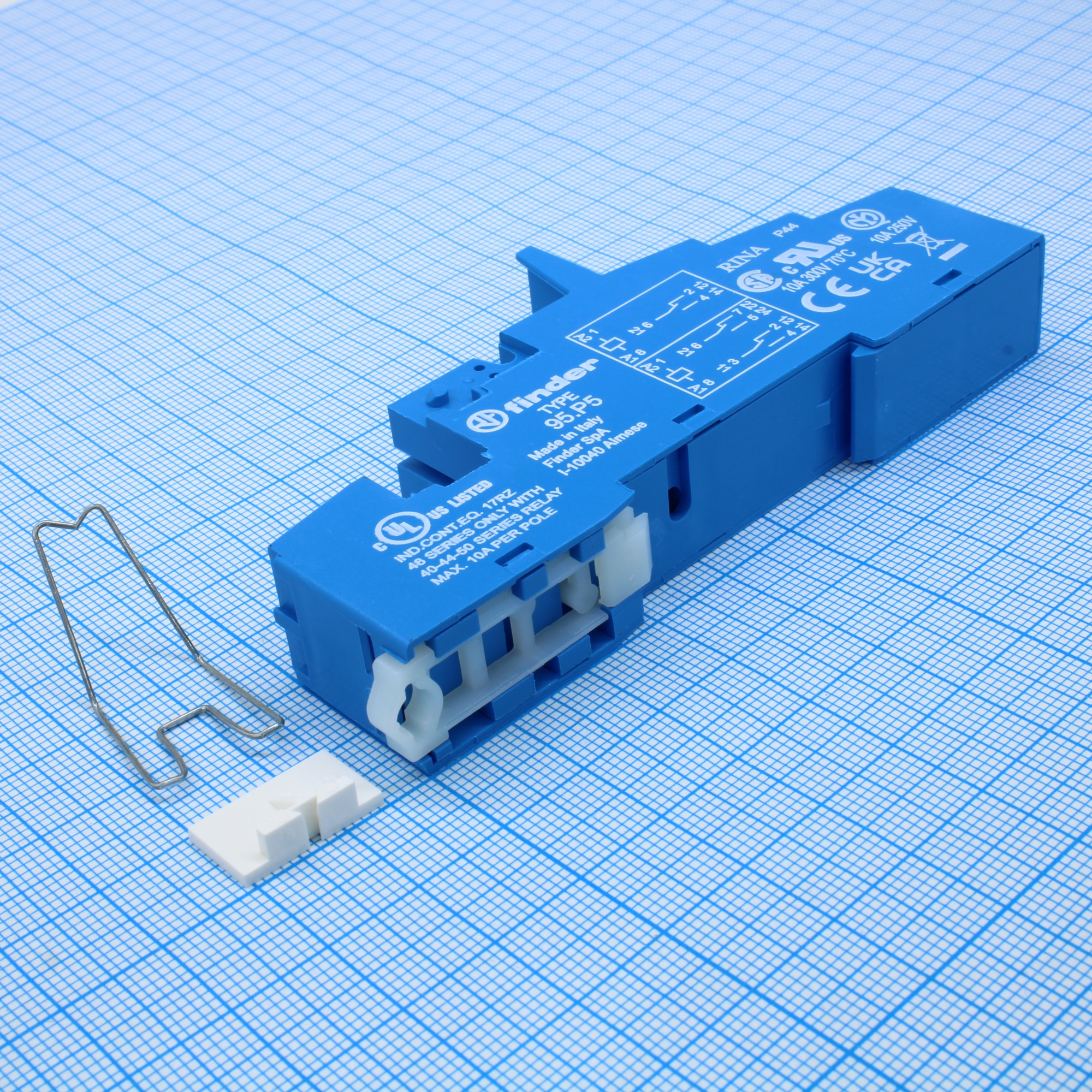 95.P5SMA - Розетка с клеммами Push-in для реле 40.51, 40.52, 40.61, 40.62, 44.52, 44.62 и модулей 99.02, 86.30 с раздельными контактами; с металлическим фиксатором; синяя; 10А