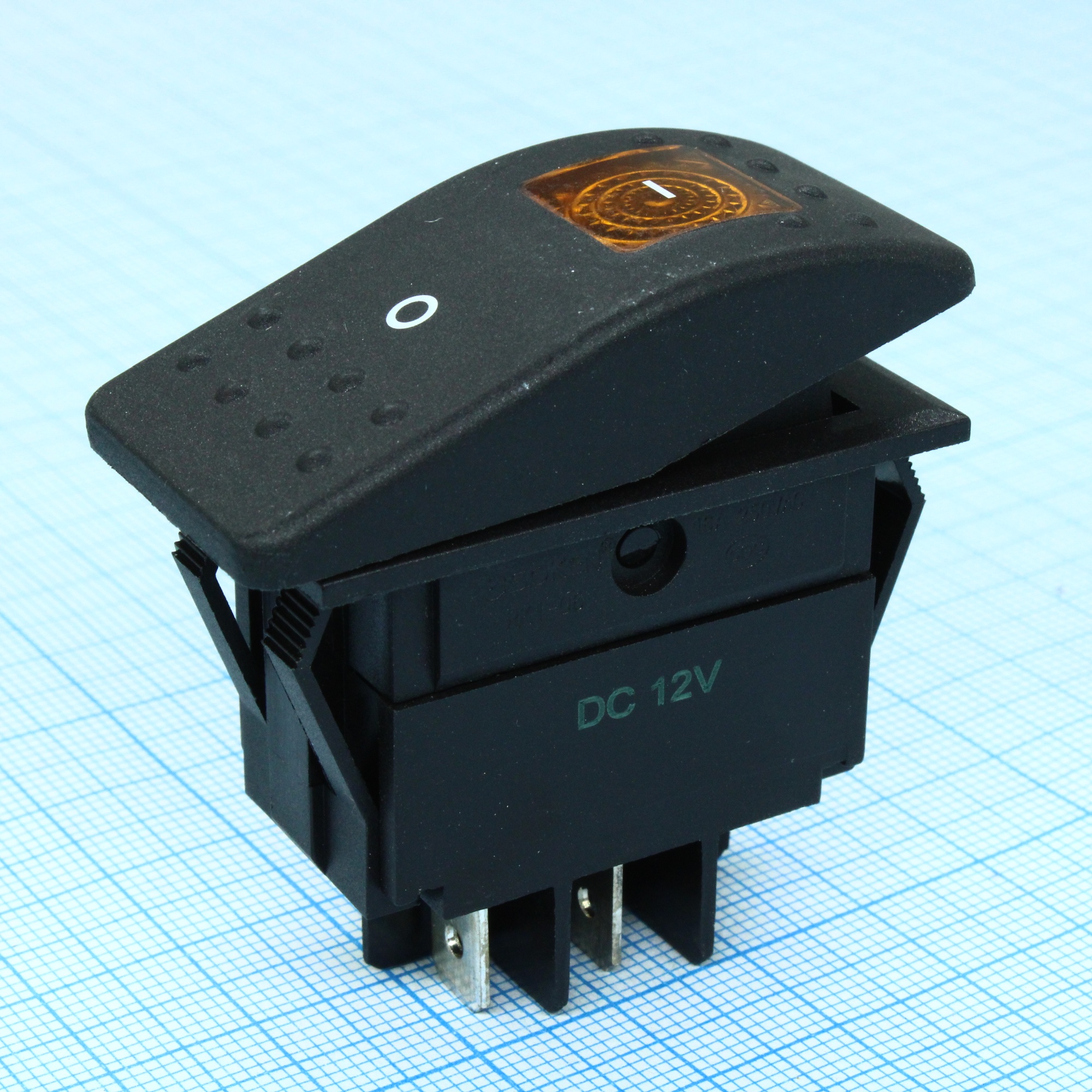 RK1-06N-12V желтый - Выключатель клавишный ON-OFF с подсветкой (4c) 35А 12В