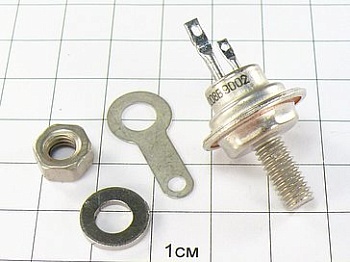 Тиристор КУ208В