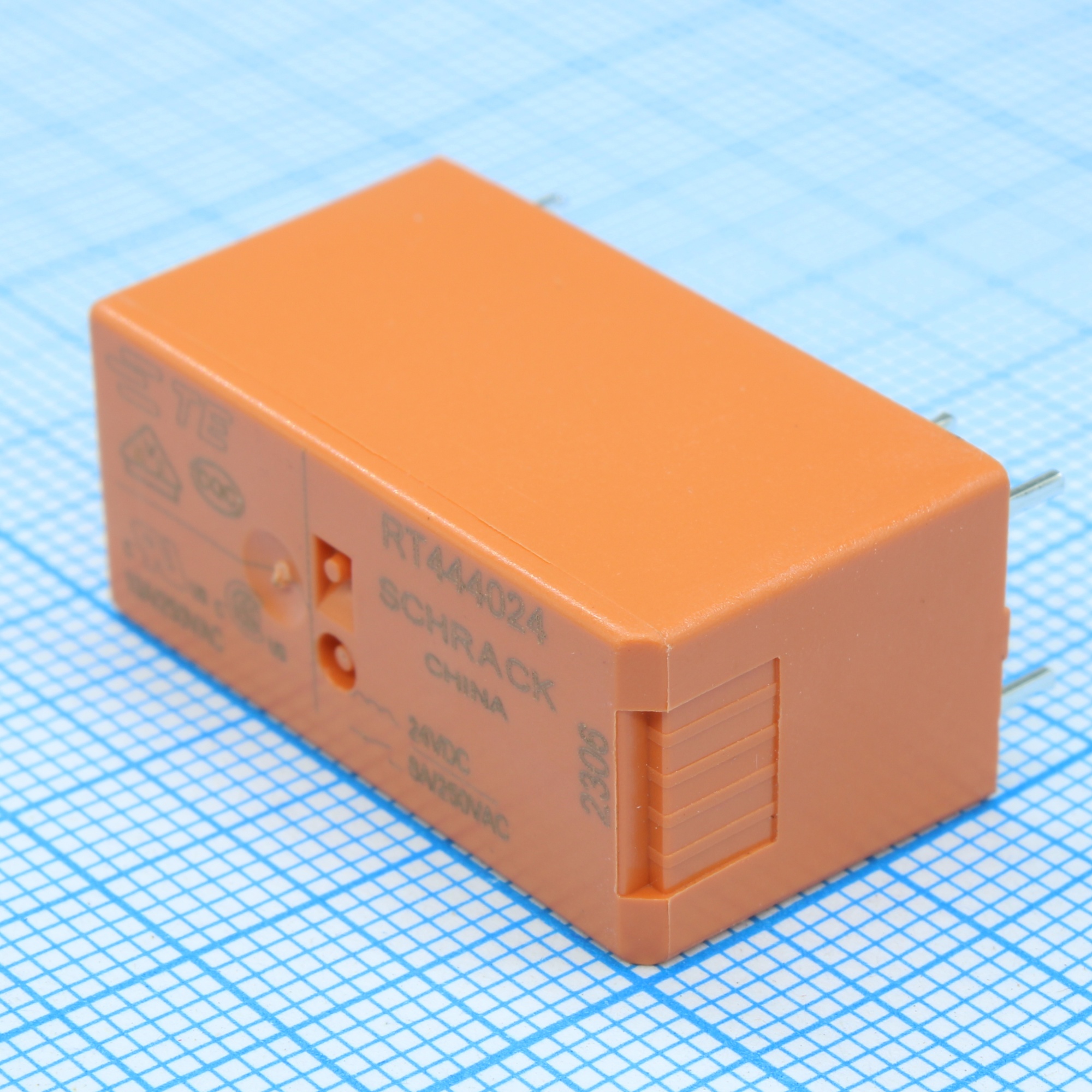 1-1649328-5 - Реле силовое 16А одна группа на переключение катушка 24В 400мВт