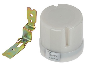 Датчик освещенности DF 303 фотореле сер. макс. нагрузка 5500В.А IP44 Б0043806