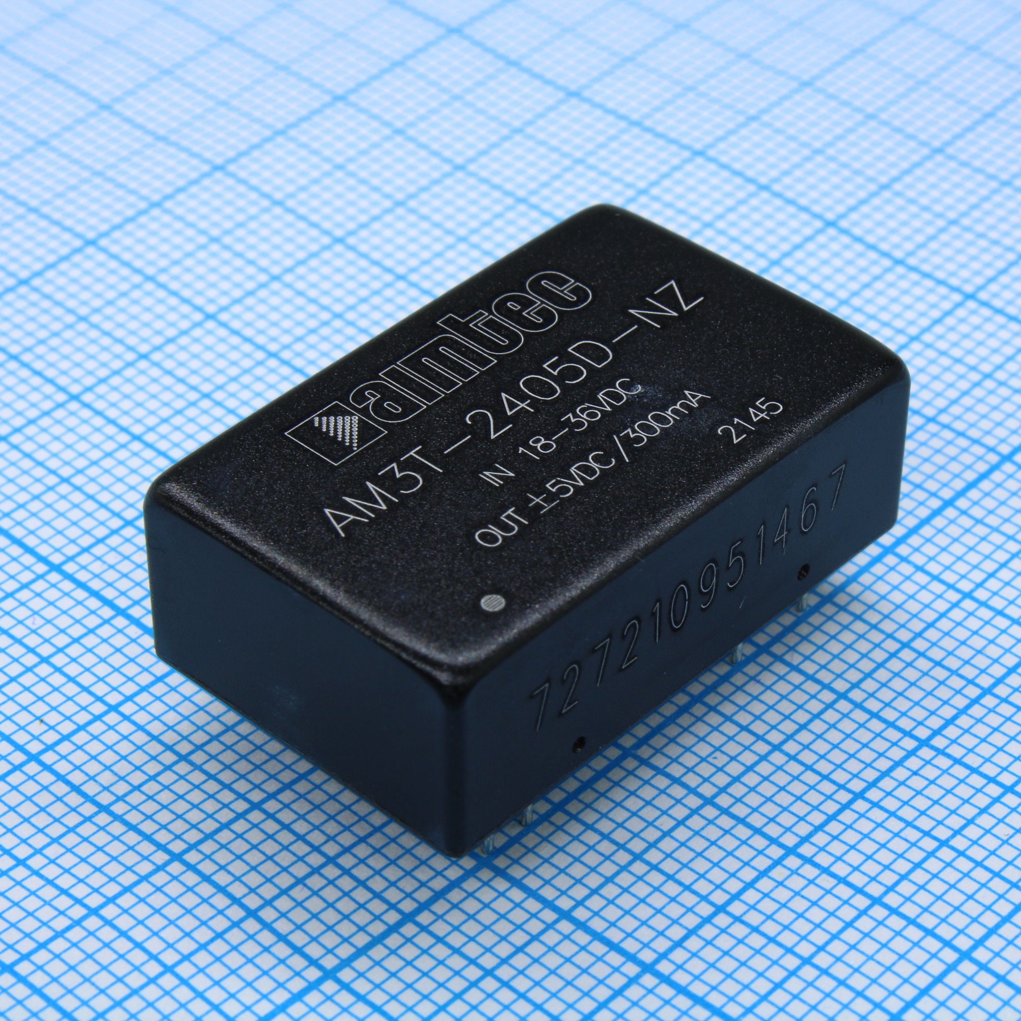AM3T-2405D-NZ - DC/DC преобразователь 3 Вт  вход 18В...36В выход ±5В ±0.3А  -40...85°C, дерейтинг при 85°C1500VDC 1500VDC   MTBF 1000000 часов  КПД 82%  ёмк. нагрузка макс.±2200 мкФ  корпус DIP24, алюминий  установка на печатную плату  20x32x10.8 мм