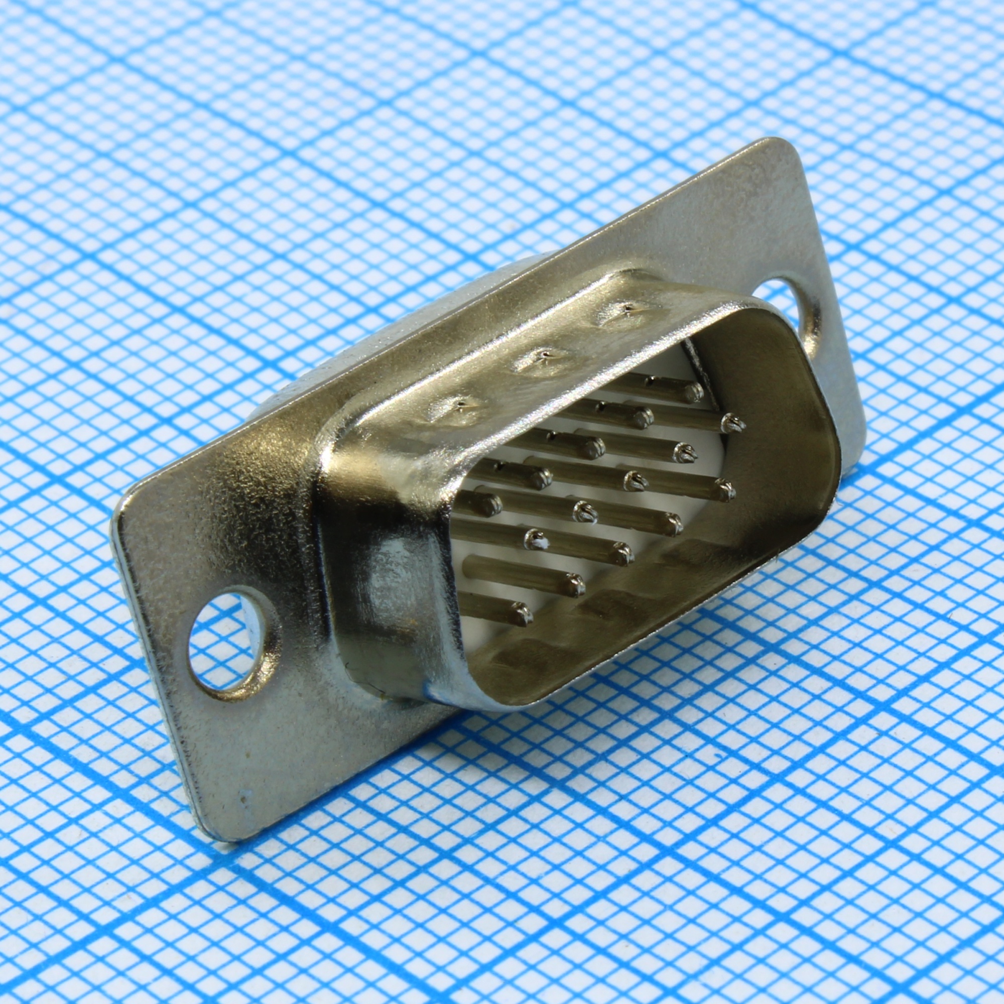 DS1035-15MWNSISS - D-SUB разъем высокой плотности, пайка на кабель, вилка, 15 контактов, цвет - белый