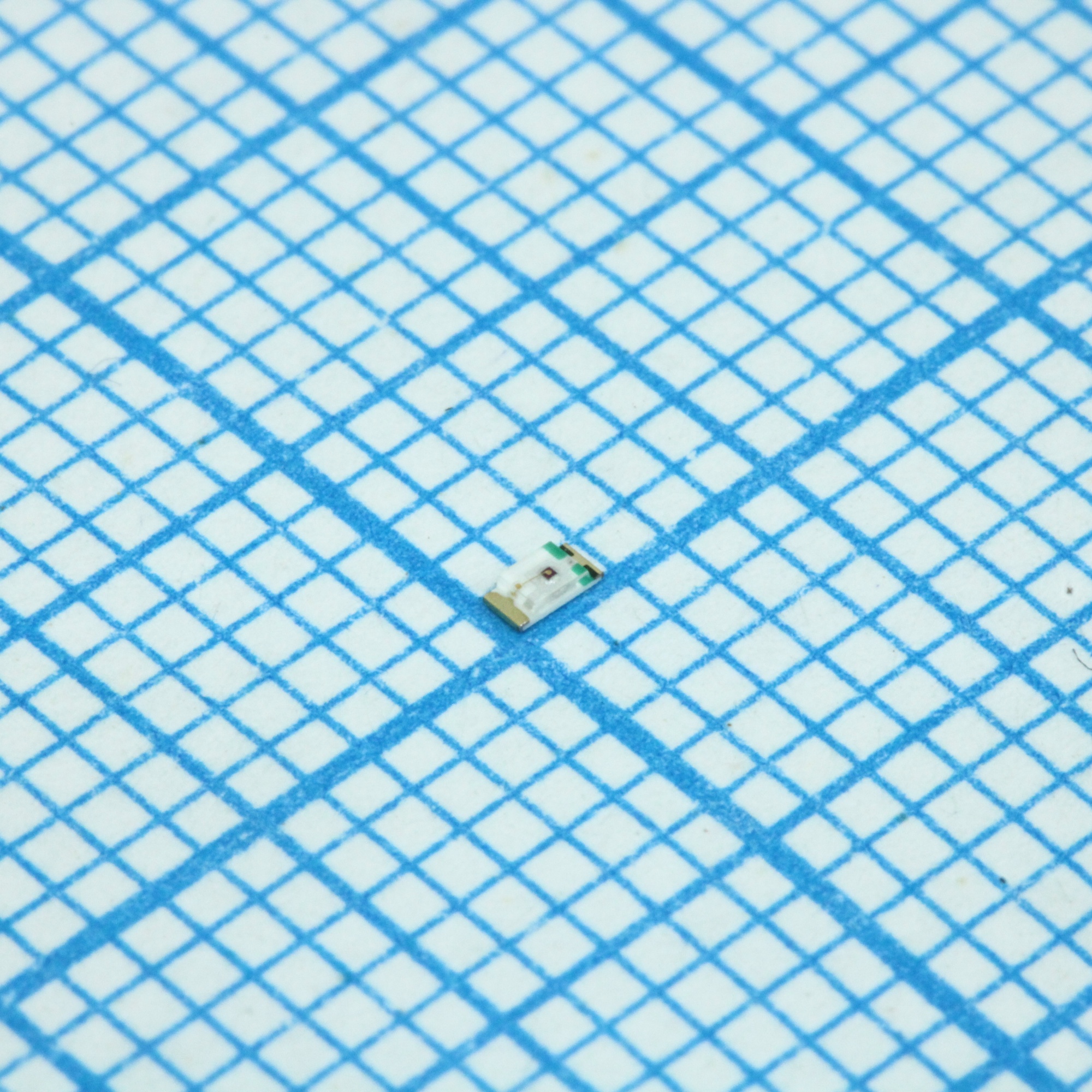 HL-PST-1608S9AC-04 - Светодиод smd 1,6х0,8мм/красный/630нм/50-70мкд/1.7-2.3v,  If=10mA/прозрачный/130°