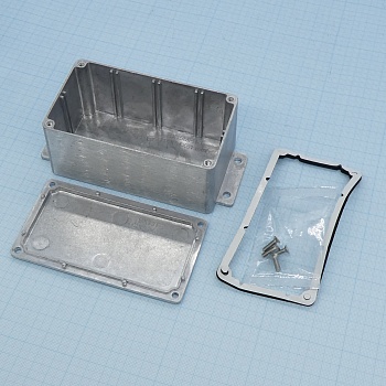 BS15MF - Герметичный алюминиевый корпус с фланцами с прокладкой, IP66, некрашеный